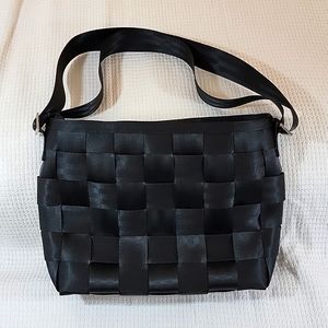Harveys Black Seatbelt Crossbdy Bag UNISEX style